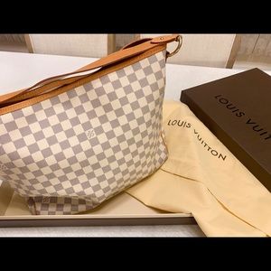 Delightful NM MM Damien Azur Handbag